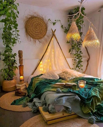 bohemian style bedroom 