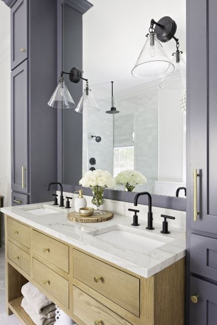 transitional style bathroom